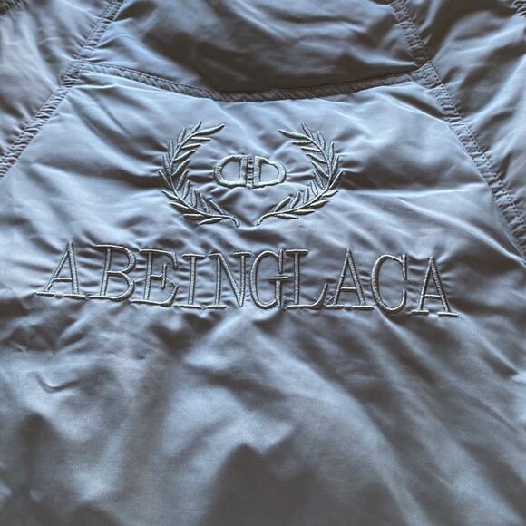 Cartelo Long puffer coat with hood - Picture 7 of 7